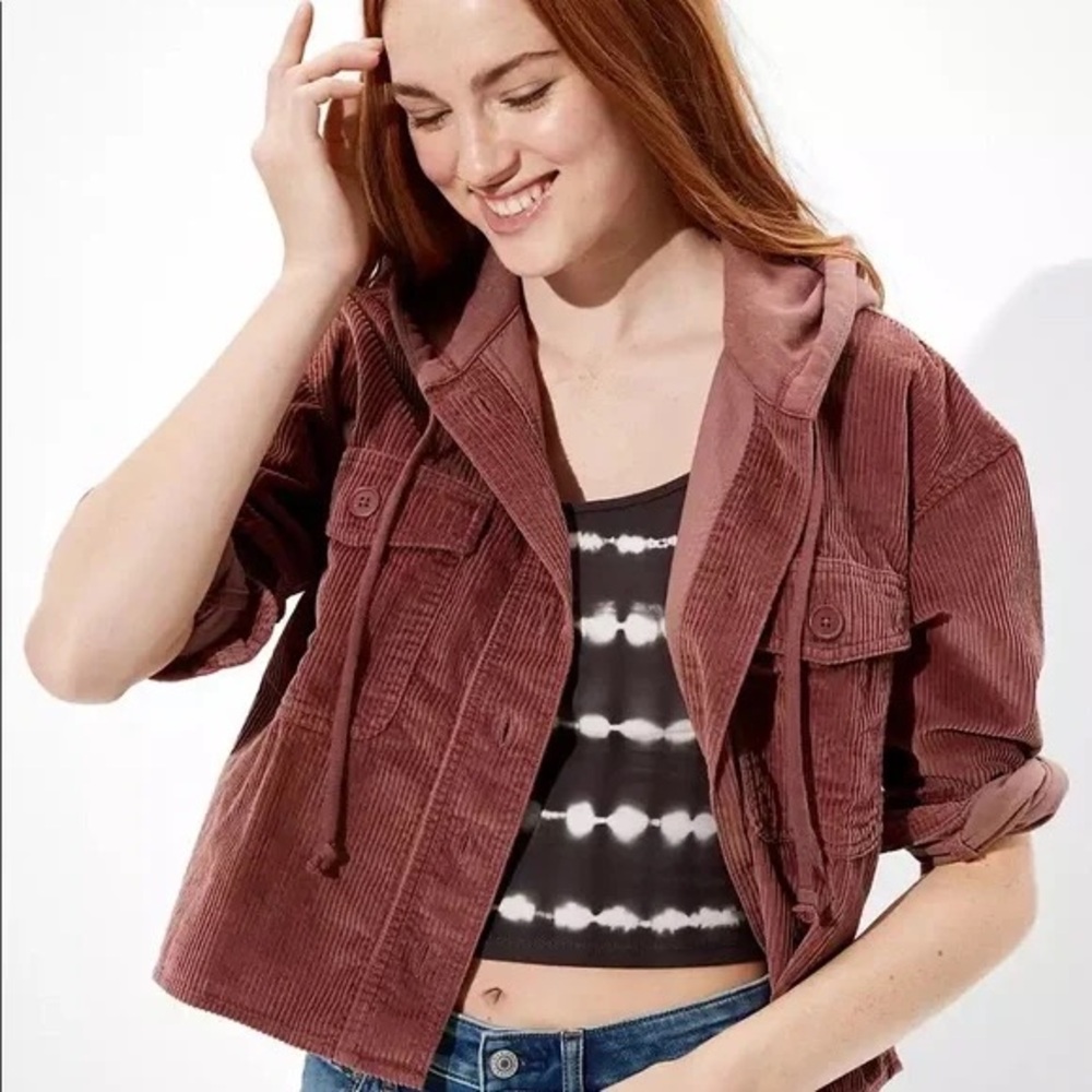 American Eagle Cropped Corduroy Hooded Shacket in Mauve Sz L
